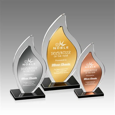 Lövhə Kristal Alov Kubokları